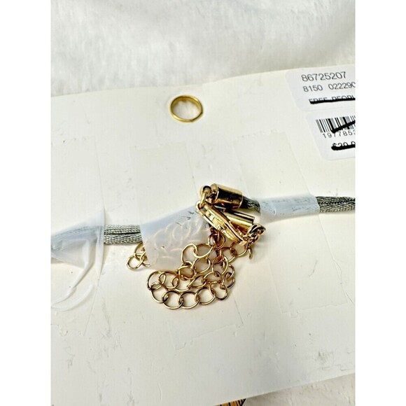 NEW Free People Velvet Heart Choker Sage Green Dainty Coquette Valentine’s Day - Picture 3 of 4